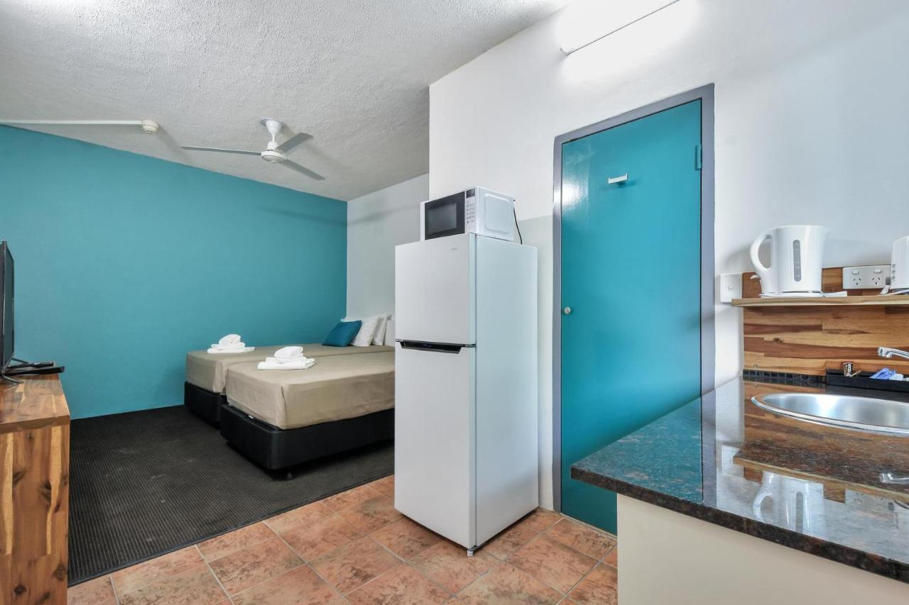 Capitanos Hotel Darwin Eksteriør billede