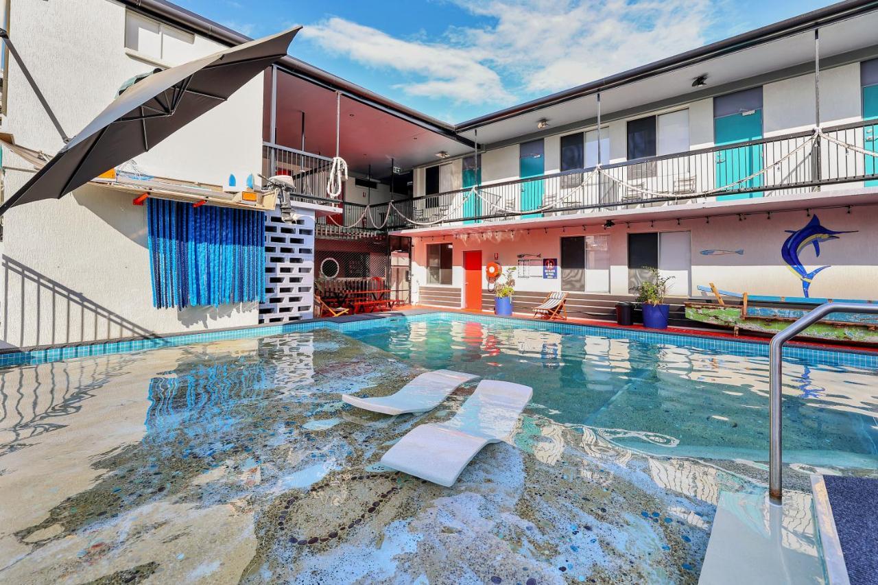 Capitanos Hotel Darwin Eksteriør billede