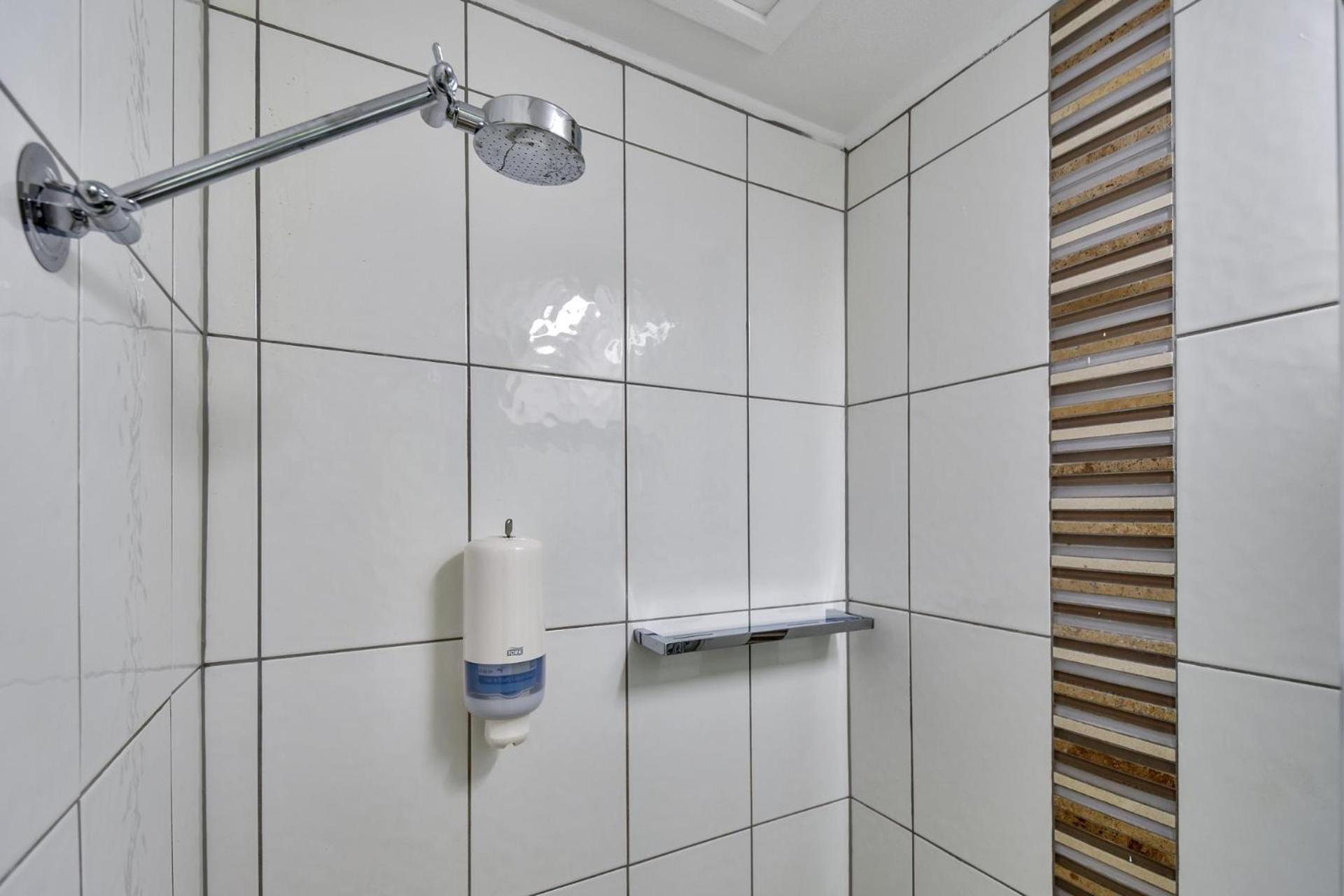 Capitanos Hotel Darwin Værelse billede